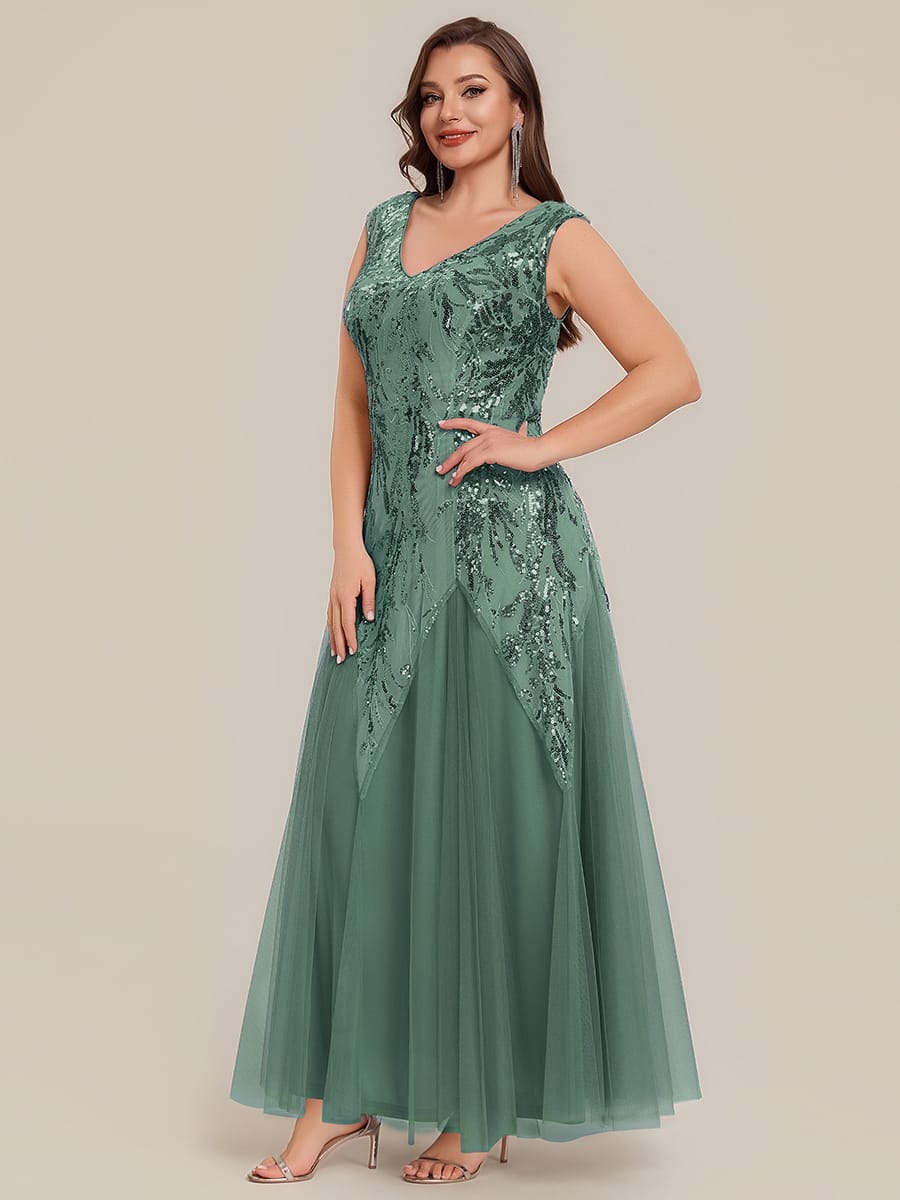 ever FREYA| Floral Sequin A Line Maxi Evening Dress with V-Neck