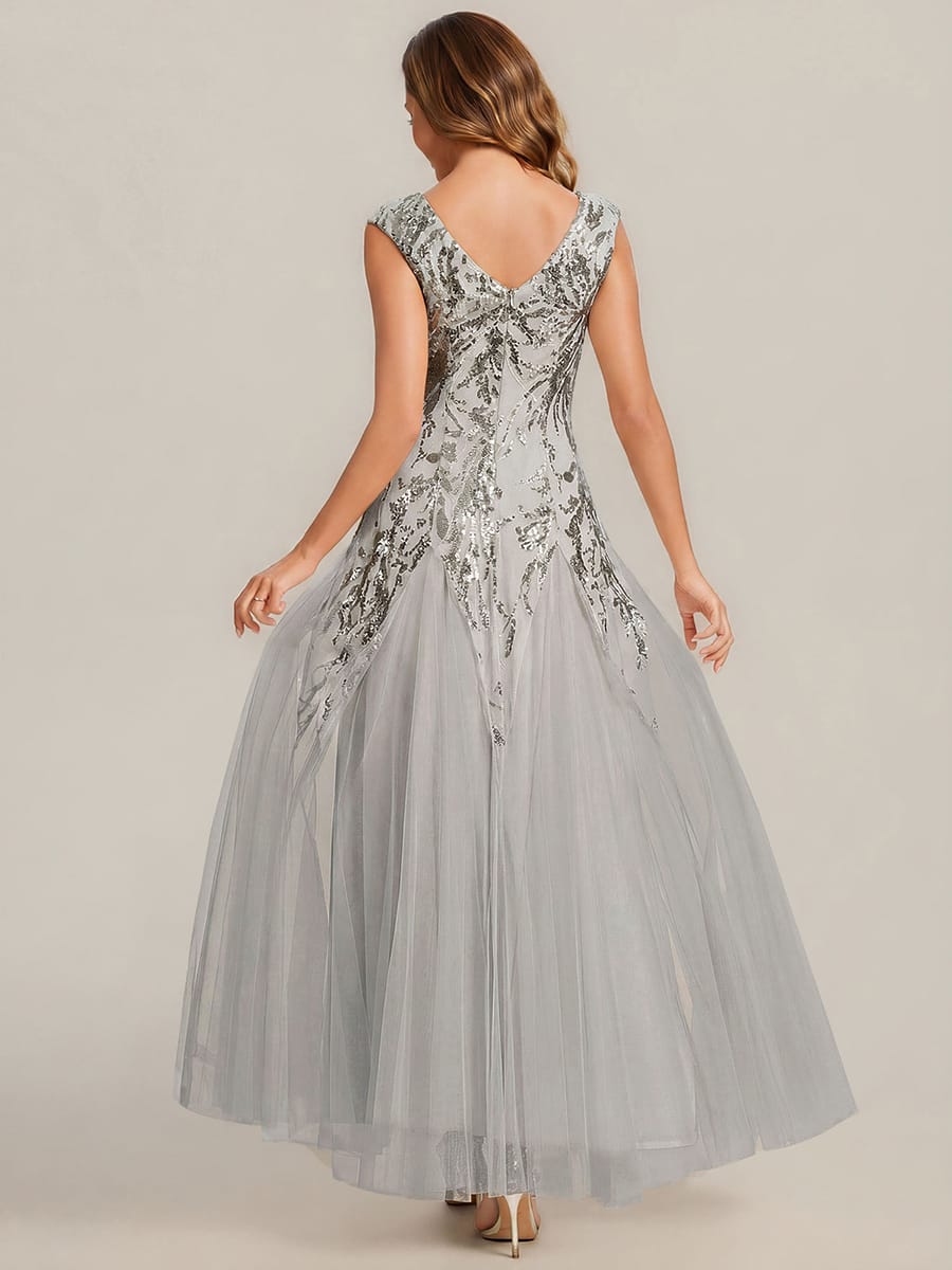 ever FREYA| Floral Sequin A Line Maxi Evening Dress with V-Neck