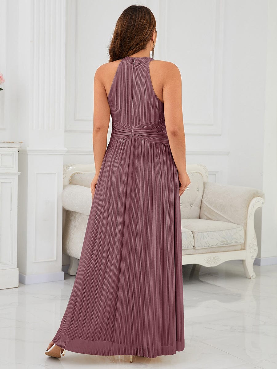 pretty EVERLAINE|Plus Size Sparkle Halter Neck Formal Evening Dress with A-line Silhouette