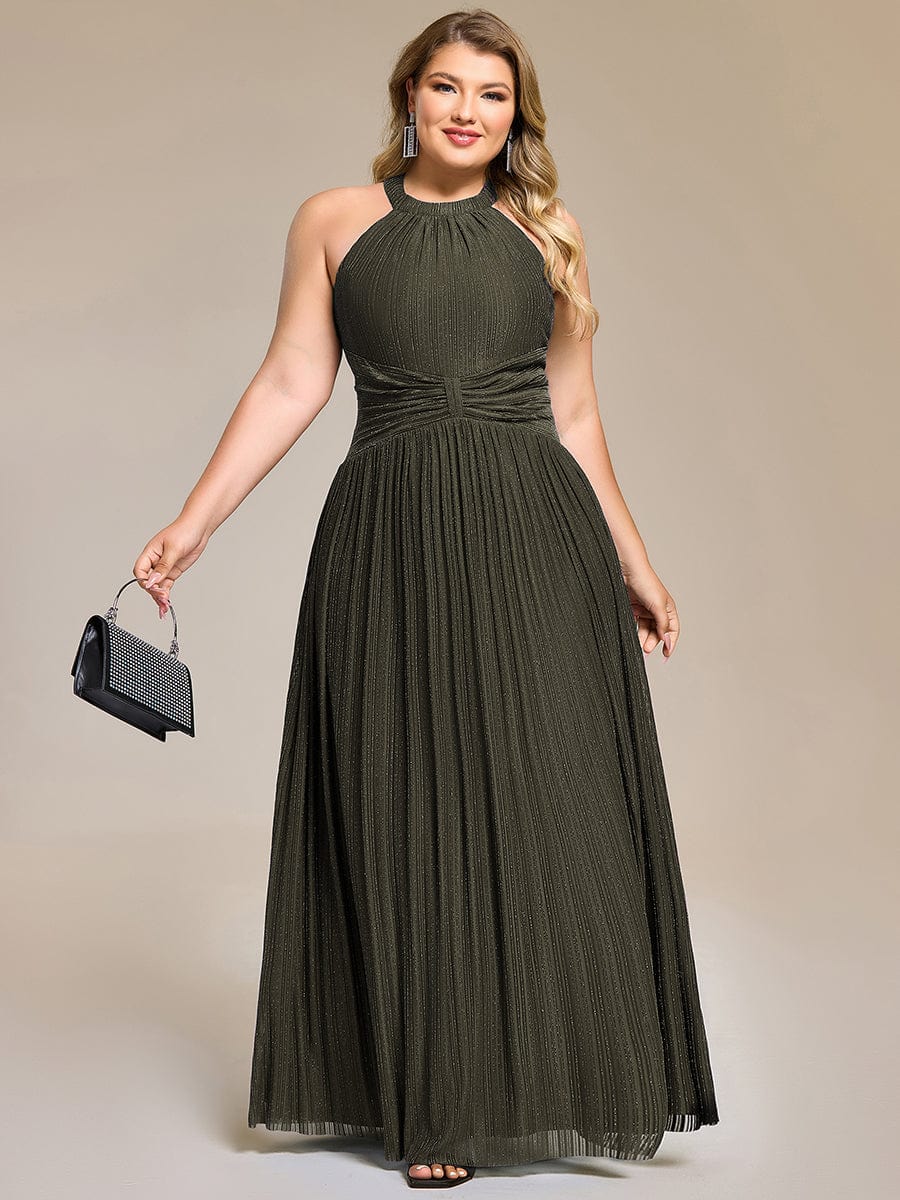 pretty EVERLAINE|Plus Size Sparkle Halter Neck Formal Evening Dress with A-line Silhouette