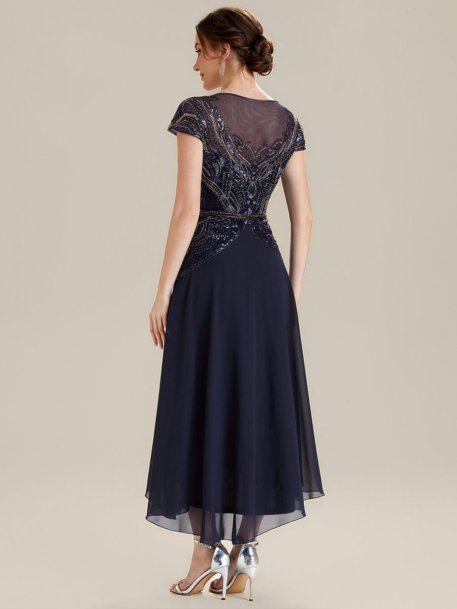 ever NUIT|Sequin Sheath Round Neck Dress