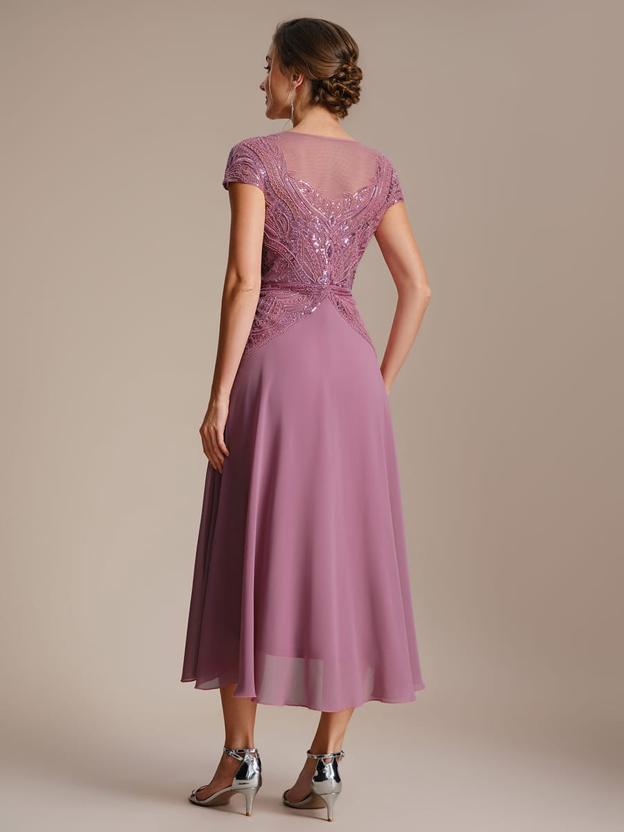 ever NUIT|Sequin Sheath Round Neck Dress