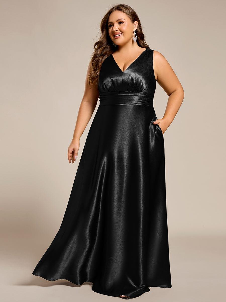 pretty INDY|Plus Size Sleeveless Empire Waist Satin Maxi Bridesmaid Dress With Pockets