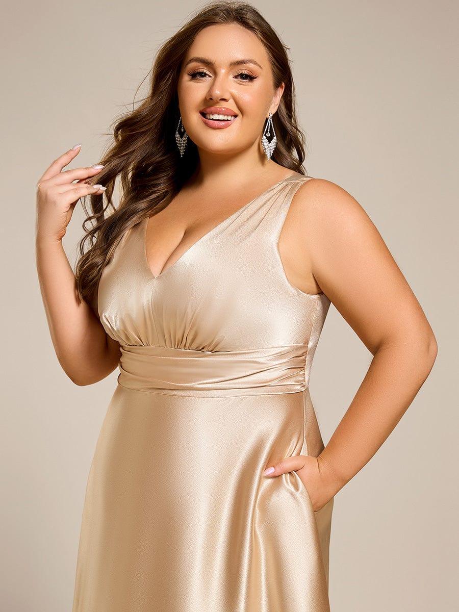 pretty INDY|Plus Size Sleeveless Empire Waist Satin Maxi Bridesmaid Dress With Pockets