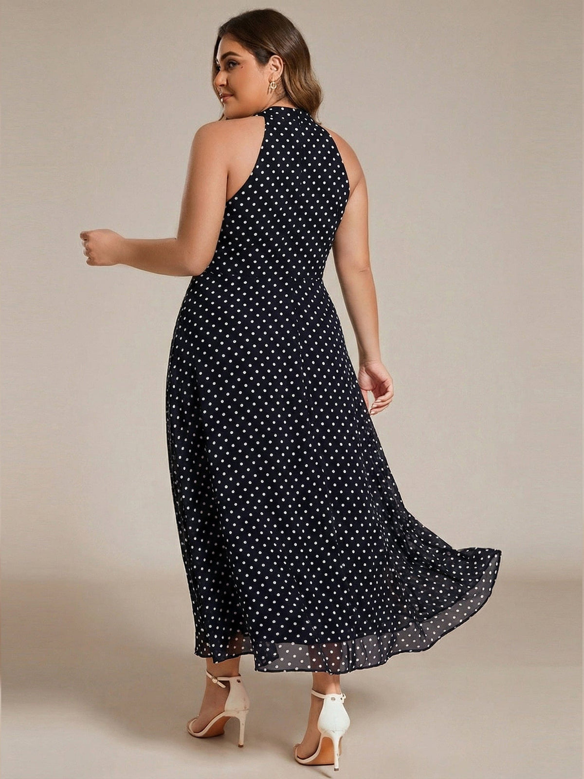 ever POSIE|Midi A-Line Halter Neck Chiffon Dress