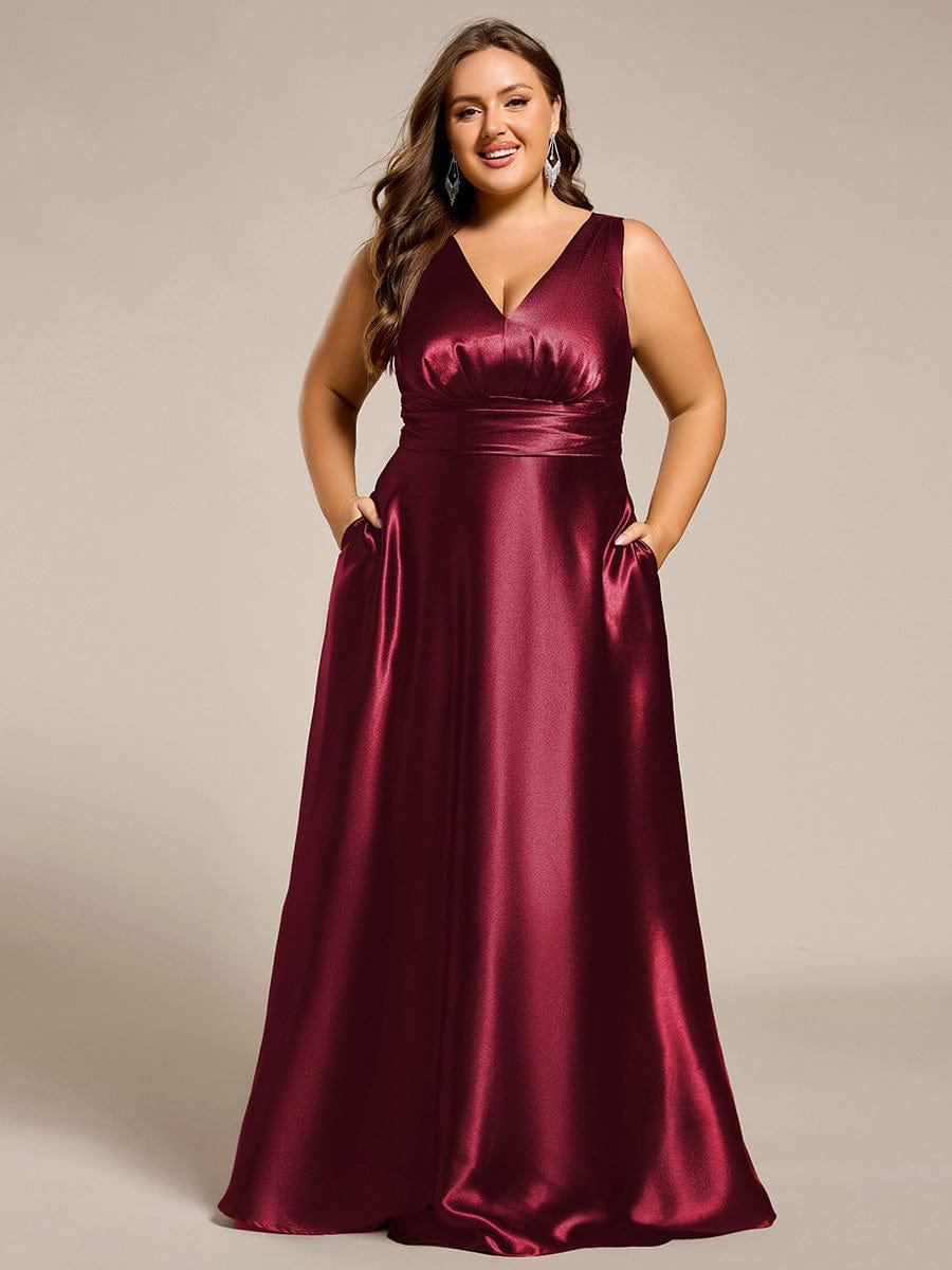 pretty INDY|Plus Size Sleeveless Empire Waist Satin Maxi Bridesmaid Dress With Pockets