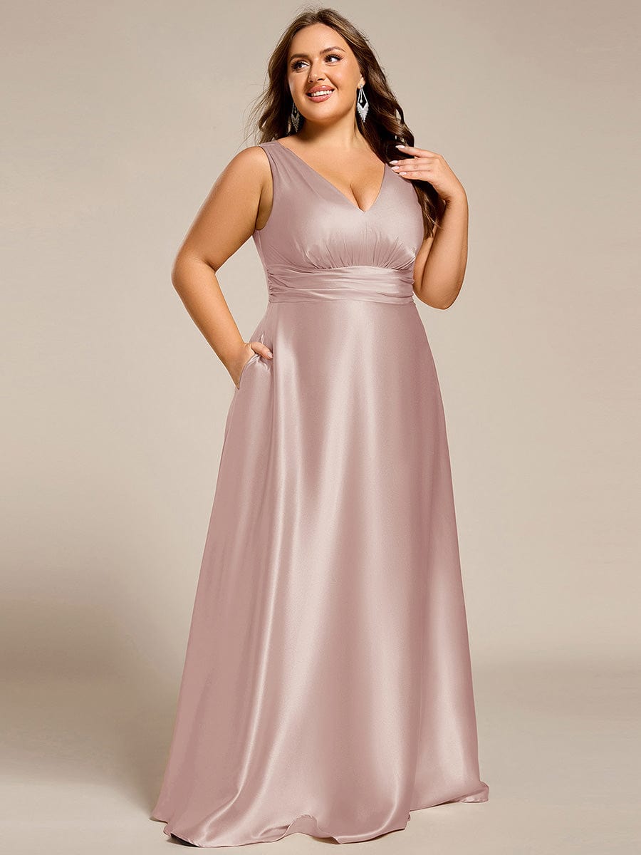 pretty INDY|Plus Size Sleeveless Empire Waist Satin Maxi Bridesmaid Dress With Pockets